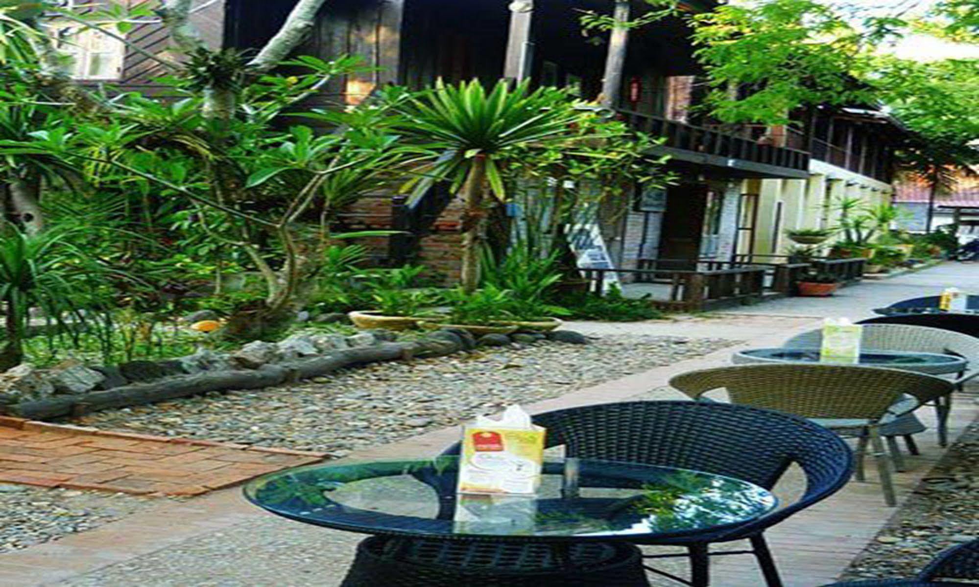 Luang Prabang Oasis Hotel Ngoại thất bức ảnh